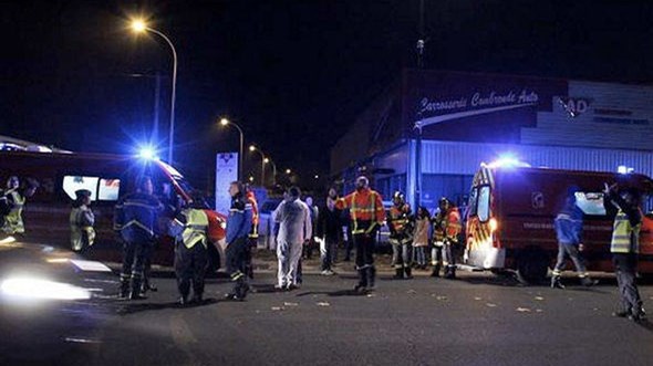 Συναγερμός στη Γαλλία – Όχημα έπεσε πάνω σε στρατιώτες