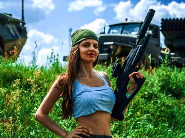 Μια γυναίκα σκέτη… βόμβα στο ρωσικό υπουργείο Άμυνας – ΦΩΤΟ