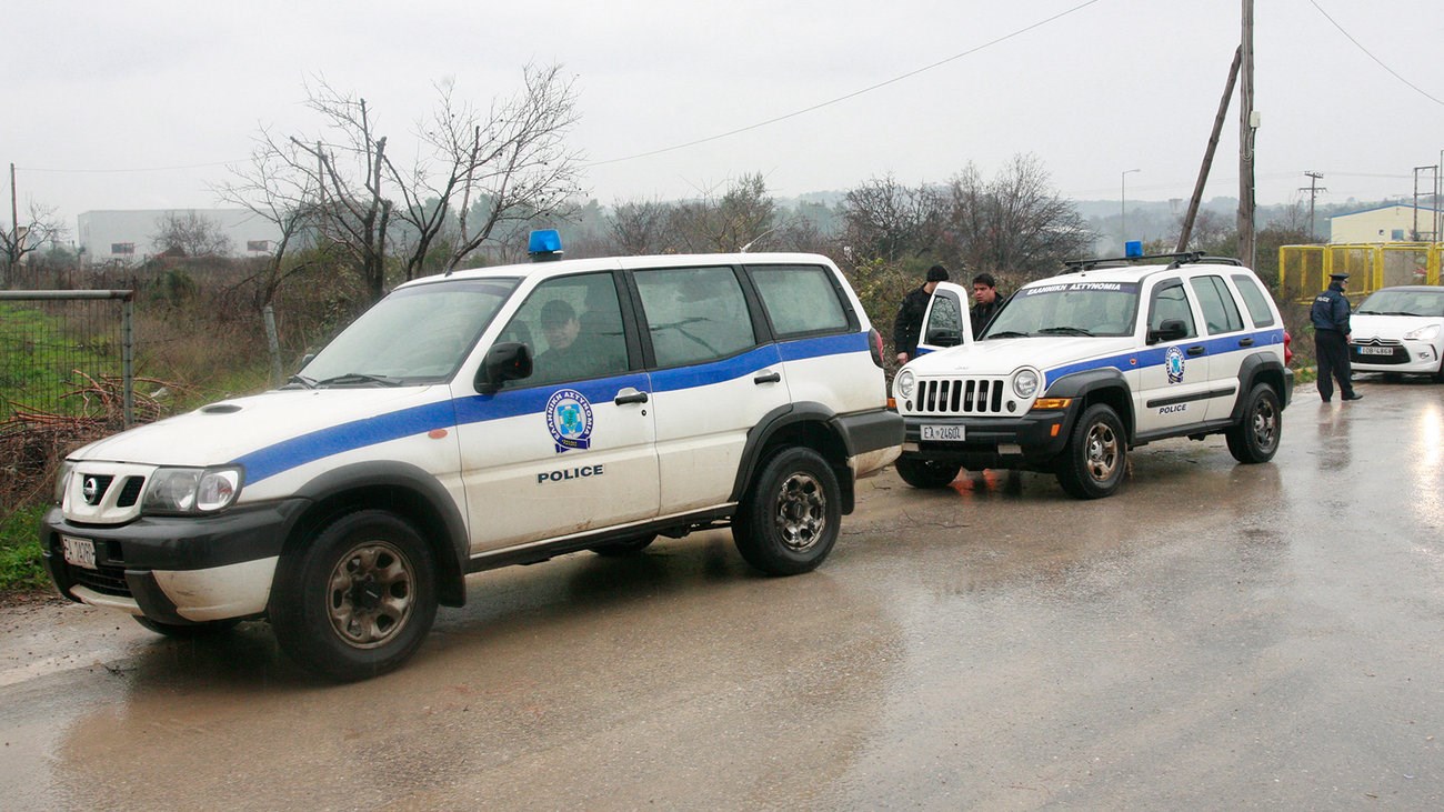 Χειροπέδες σε δύο Βρετανούς στρατιωτικούς στα Χανιά