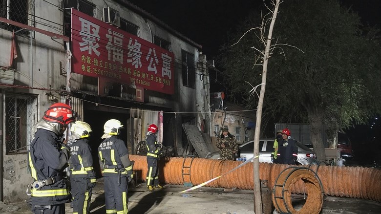 19 νεκροί από πυρκαγιά σε κτίριο στο Πεκίνο