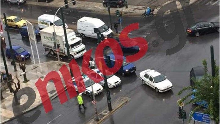 Αποκαταστάθηκε η κυκλοφορία στην Πειραιώς