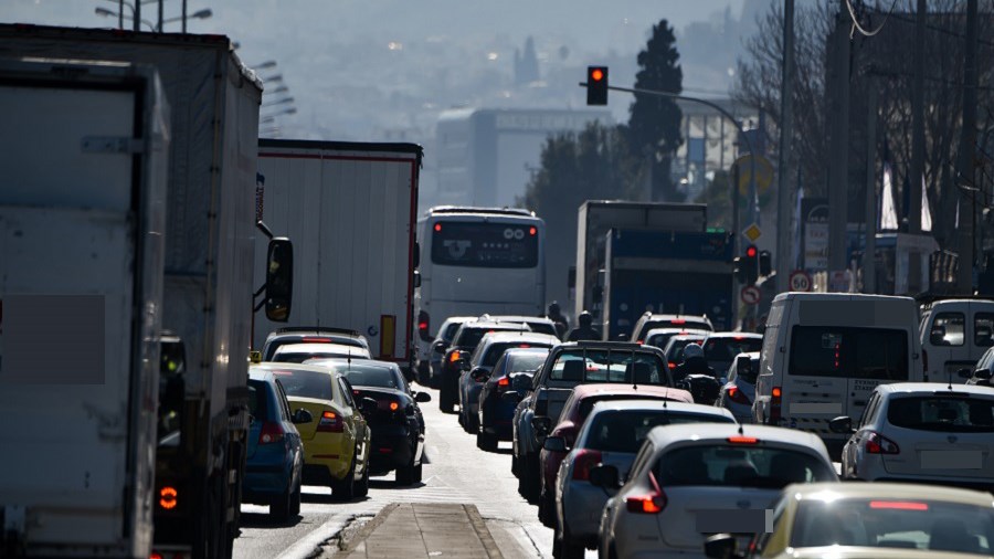 Πώς είναι η κίνηση στους δρόμους της Αθήνας – ΤΩΡΑ – ΦΩΤΟ