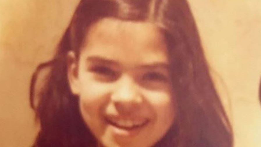 Αναγνωρίζετε το κοριτσάκι της φωτογραφίας; – Σήμερα είναι γνωστή ηθοποιός