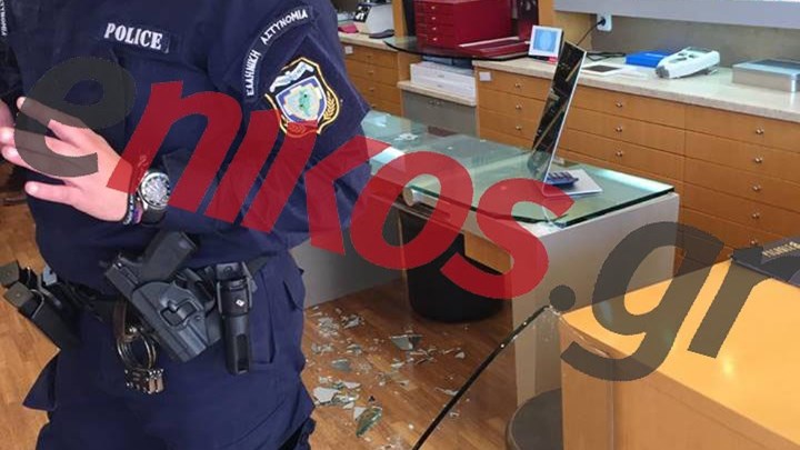 Ποιος είναι ο άνδρας που μαχαίρωσε τον αστυνομικό για μια κλήση στη Γλυφάδα