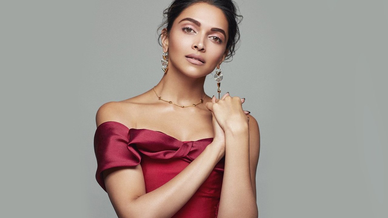 Ινδός πολιτικός προσφέρει 1,2 εκατ. ευρώ για το κεφάλι σταρ του Μπόλιγουντ!