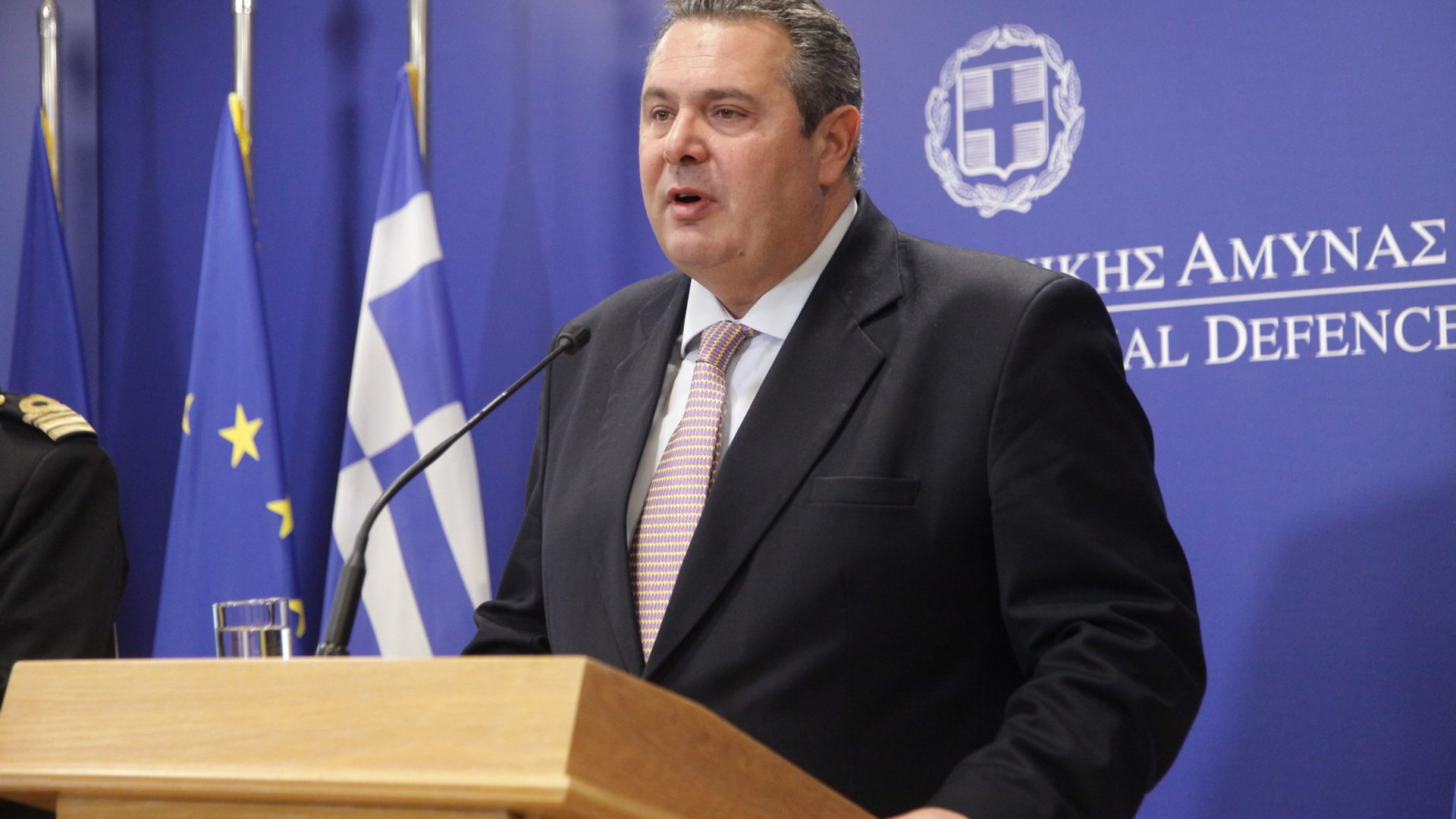 O Καμμένος για τα απόρρητα έγγραφα: Δίνω πρόσβαση να τα δουν