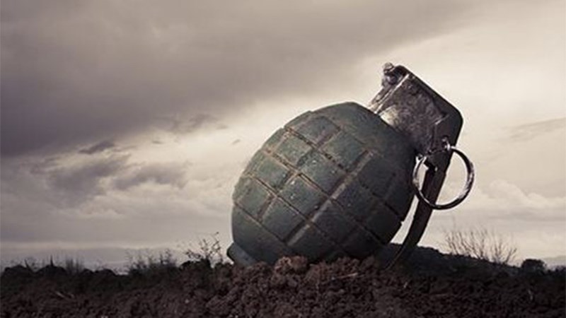 Πήγε στη στάνη του και βρήκε… χειροβομβίδα