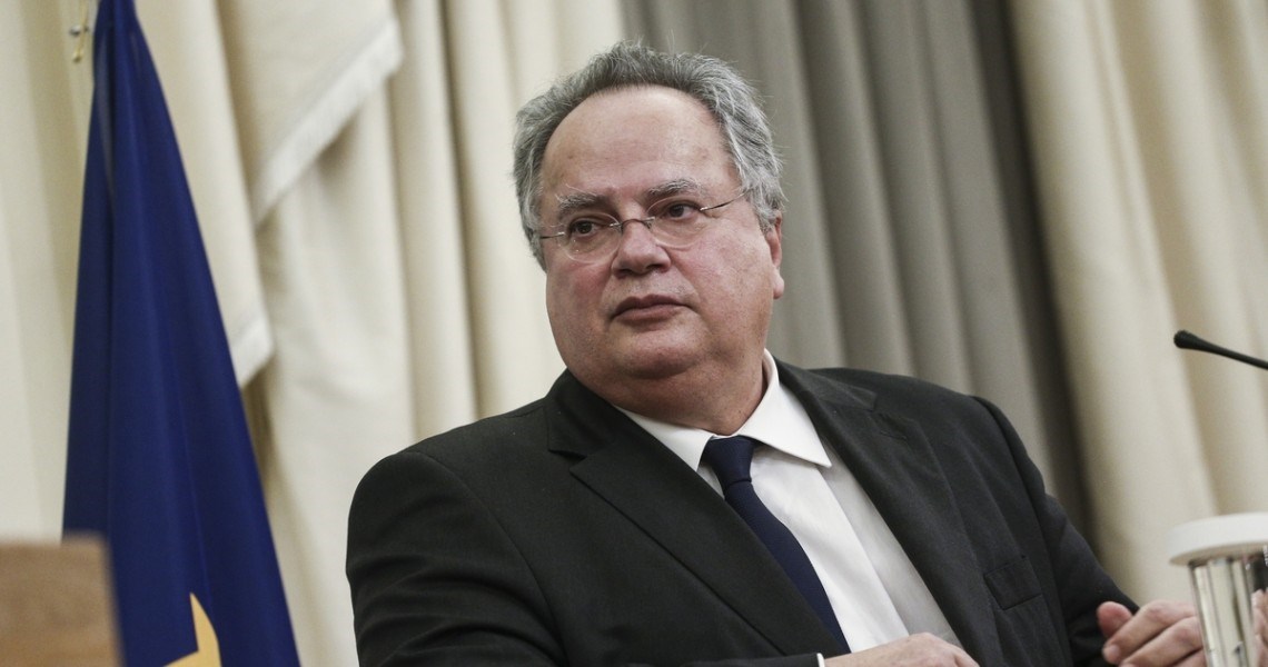 “Πυρά” Κοτζιά κατά της αντιπολίτευσης για τα απόρρητα έγγραφα