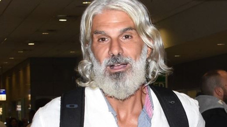 Επέστρεψε στην Ελλάδα ο Μάνος Πίντζης – ΒΙΝΤΕΟ – ΦΩΤΟ
