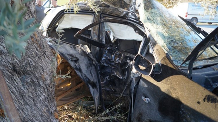 Σοβαρό τροχαίο με δύο τραυματίες – ΦΩΤΟ