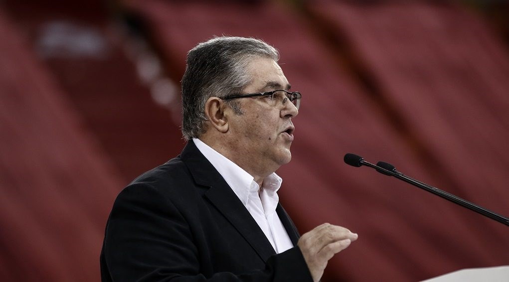 Σκληρή επίθεση από τον Δημήτρη Κουτσούμπα στην κυβέρνηση