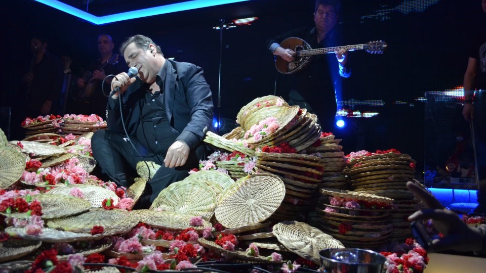 Η αποκάλυψη του Βασίλη Καρρά: «Το 1992 είχα σκεφτεί να παρατήσω το τραγούδι» – ΒΙΝΤΕΟ