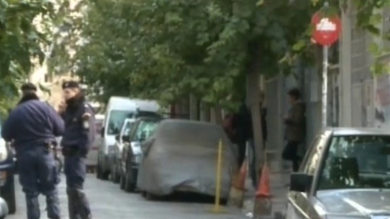 Οι πρώτες εικόνες από το σπίτι που έκανε έφοδο η Αντιτρομοκρατική – ΒΙΝΤΕΟ