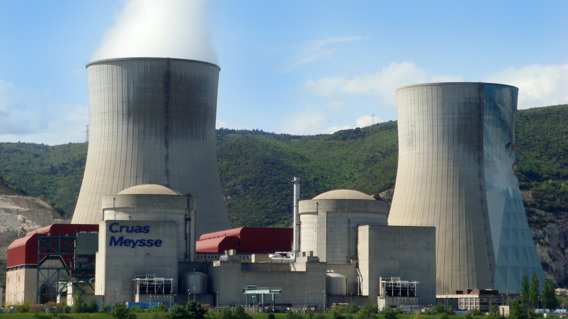 Εισβολή ακτιβιστών της Greenpeace σε πυρηνικό σταθμό – ΒΙΝΤΕΟ