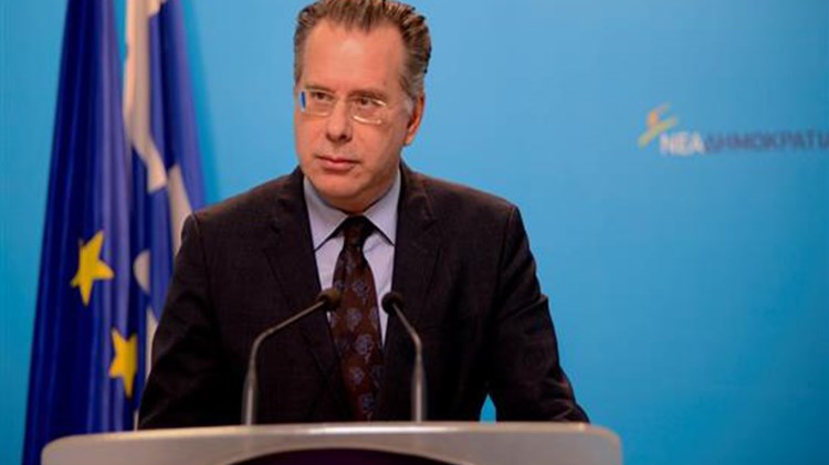 H απάντηση του Κουμουτσάκου στον Νίκο Κοτζιά