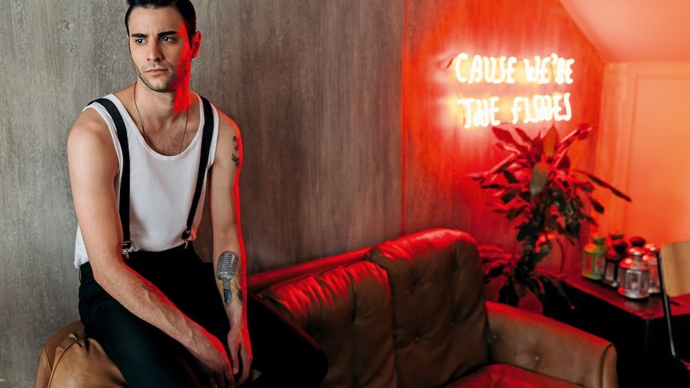 Ο Ίαν Στρατής «χτυπάει» και «Grease»