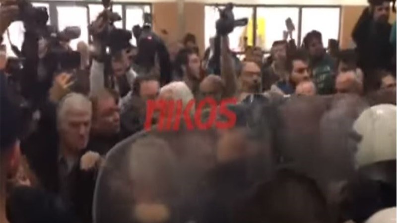 Τα χημικά ματαίωσαν τις δίκες στο Ειρηνοδικείο