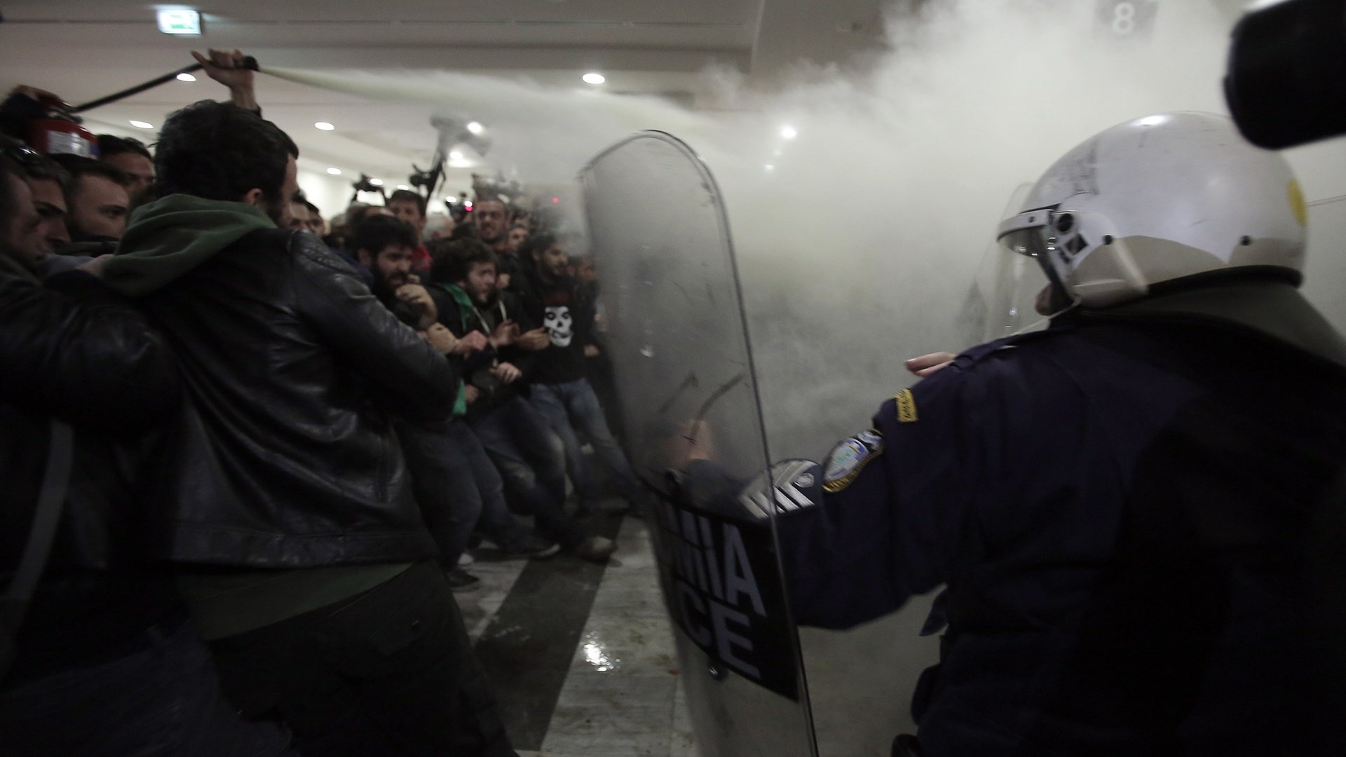 Να απέχουν αποφάσισαν οι δικαστικοί υπάλληλοι εξαιτίας των χημικών στο Ειρηνοδικείο