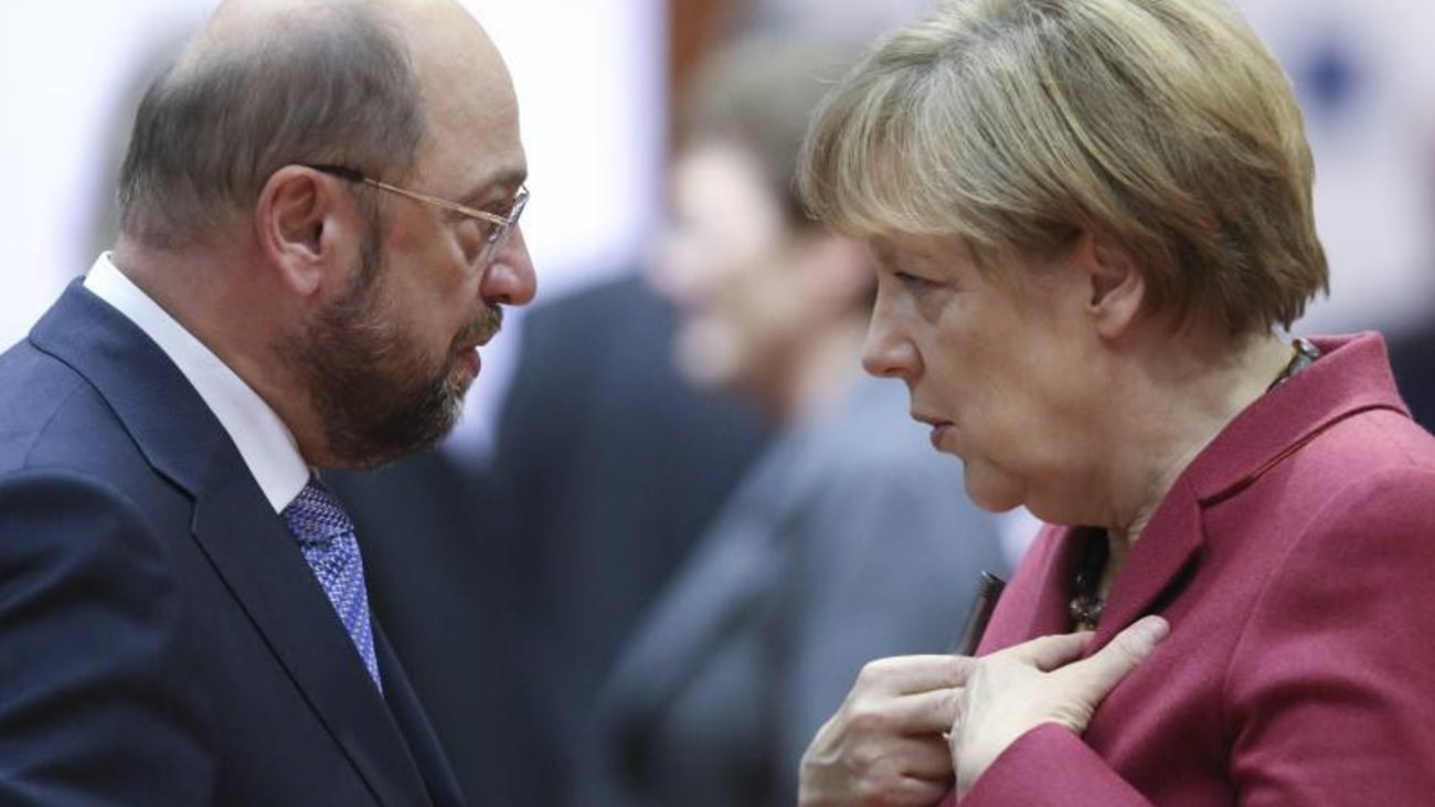 Ο Σουλτς άναψε «πράσινο φως» για διαπραγματεύσεις με το CDU – Πανηγυρική επανεκλογή του στην προεδρία του SPD