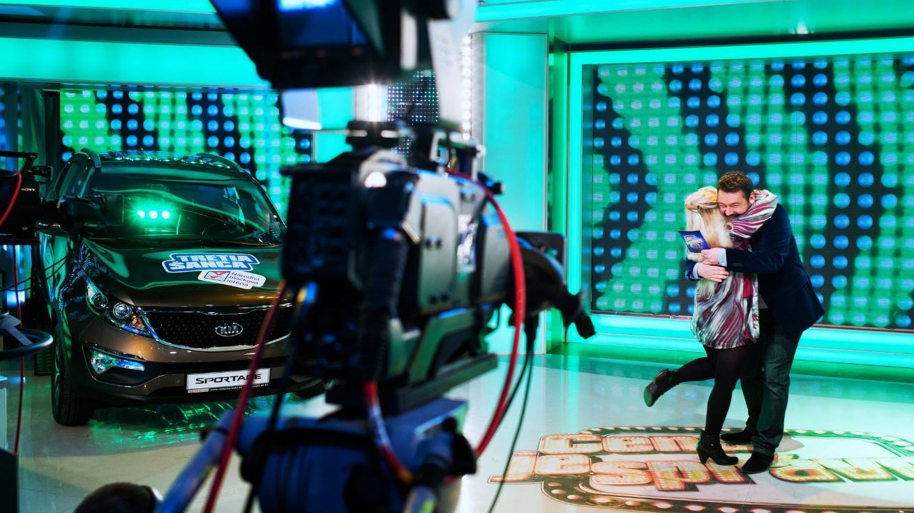 Η ιστορία πίσω από τις φορολοταρίες στην Ευρώπη – Πού μοιράζουν αυτοκίνητα και πού έχει…τζακ-ποτ