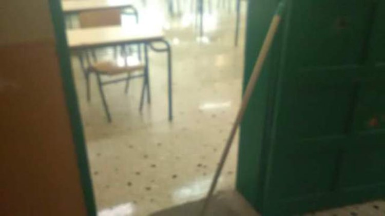 Μεγάλες καταστροφές λόγω της κακοκαιρίας στην Κέρκυρα – Πλημμύρισε και σχολείο – ΦΩΤΟ