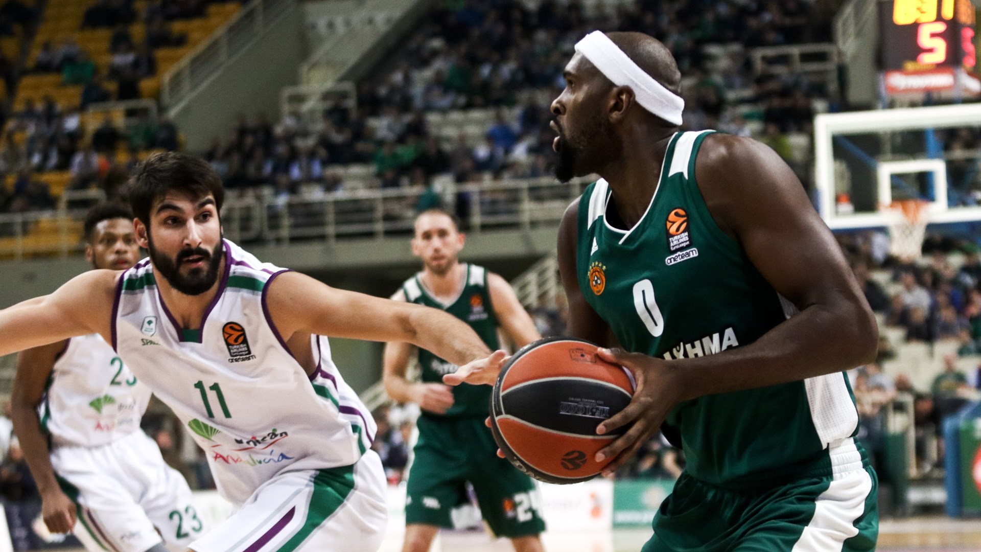 Παναθηναϊκός – Μάλαγα 54-54 (30′)