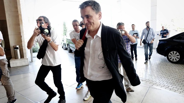 Φορολογία και δημοσιονομικά στις σημερινές συναντήσεις με τους δανειστές