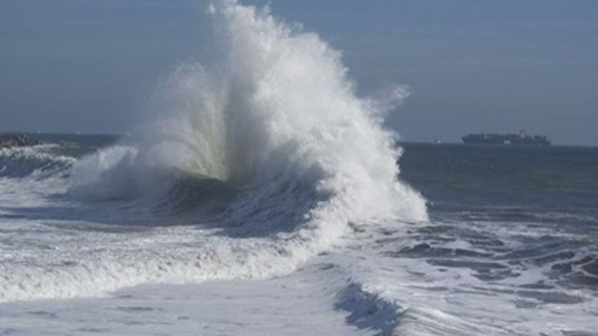 Συνεχίζονται τα προβλήματα στις ακτοπλοϊκές συγκοινωνίες – Απαγορευτικό απόπλου από Ραφήνα και Λαύριο