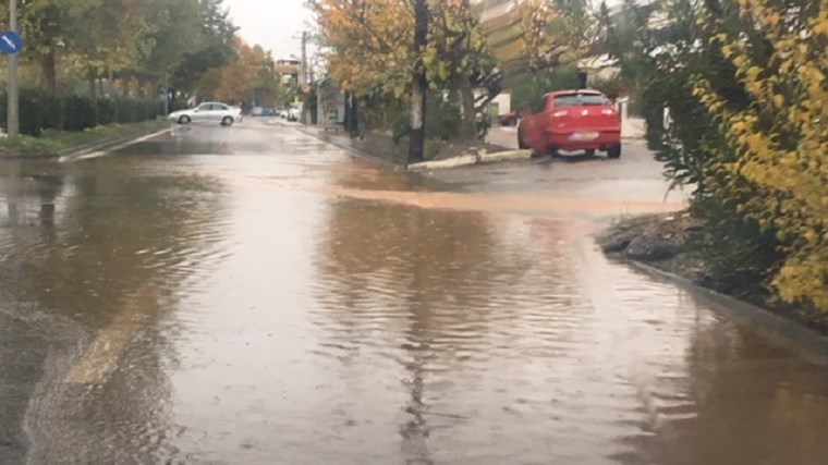 Σοβαρά προβλήματα από την κακοκαιρία στην Αιτωλοακαρνανία – Κινδύνευσαν άνθρωποι – ΒΙΝΤΕΟ