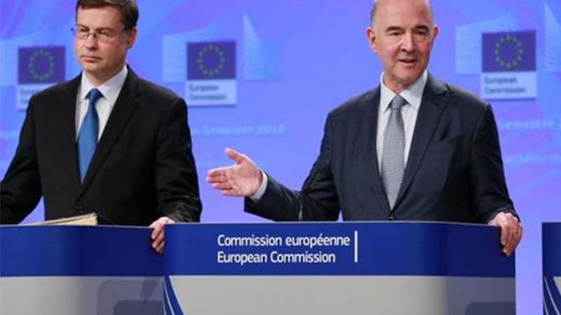 Ευρωπαϊκοί θεσμοί: Έκλεισε η συμφωνία με την Αθήνα – Μοσκοβισί: Μήνυμα εμπιστοσύνης στους επενδυτές