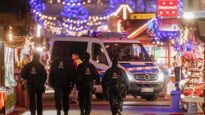 Υπόθεση εκβιασμού αφορούσε το δέμα με τα εκρηκτικά σε χριστουγεννιάτικη αγορά στη Γερμανία