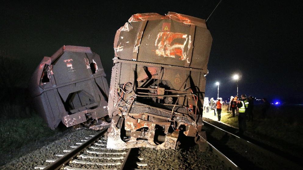 Νέες εικόνες από τη σφοδρή σύγκρουση των τρένων στο Ντίσελντορφ – ΦΩΤΟ ΚΑΙ ΒΙΝΤΕΟ