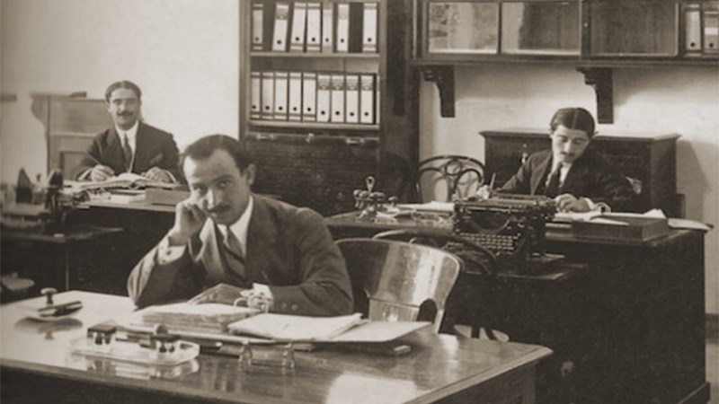 Το δώρο Χριστουγέννων έχει τη… δική του ιστορία