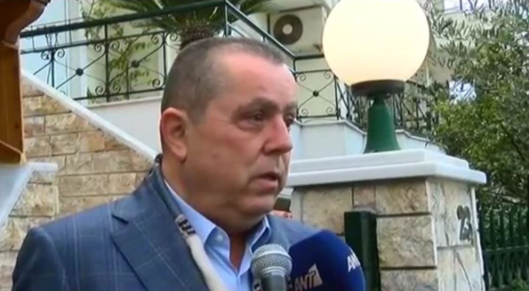 “Δεχόμουν απειλές – Εγώ βρήκα τη χειροβομβίδα έξω από το σπίτι μου”: Οι πρώτες δηλώσεις του εκδότη Νίκου Καραμανλή – ΒΙΝΤΕΟ