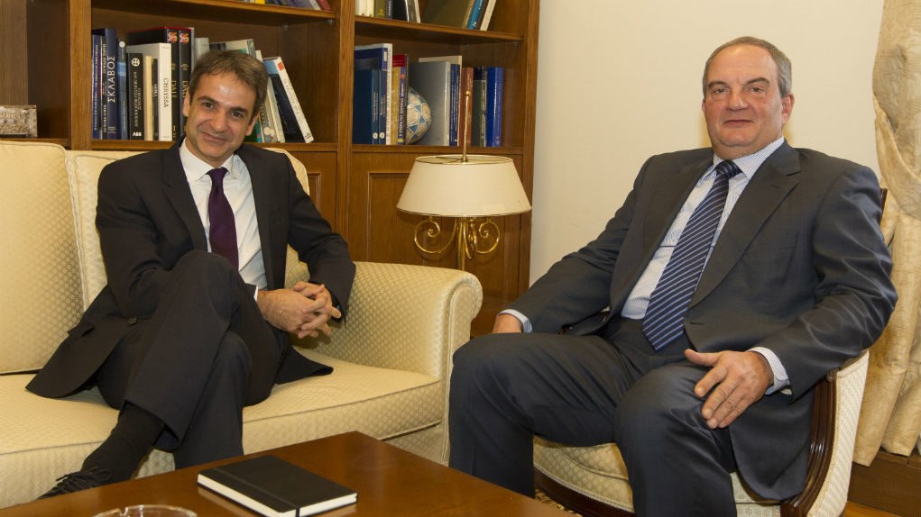 Συνάντηση Μητσοτάκη – Καραμανλή – Τι συζήτησαν ενόψει συνεδρίου
