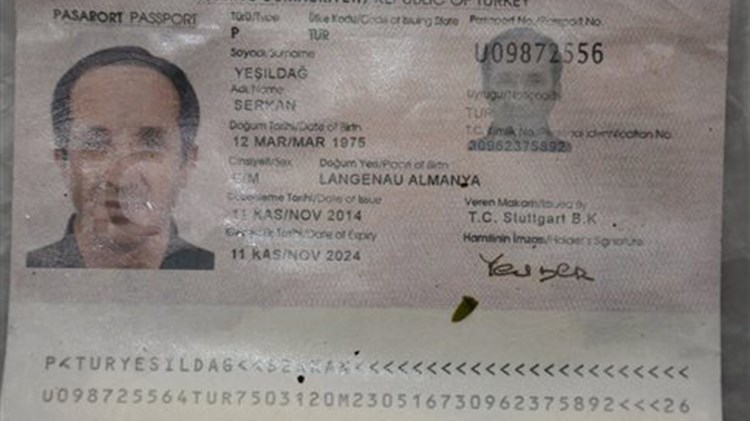 ΕΛ.ΑΣ.: Αυτά είναι τα πλαστά έγγραφα των εννέα Τούρκων που συνελήφθησαν στην Αθήνα – ΦΩΤΟ