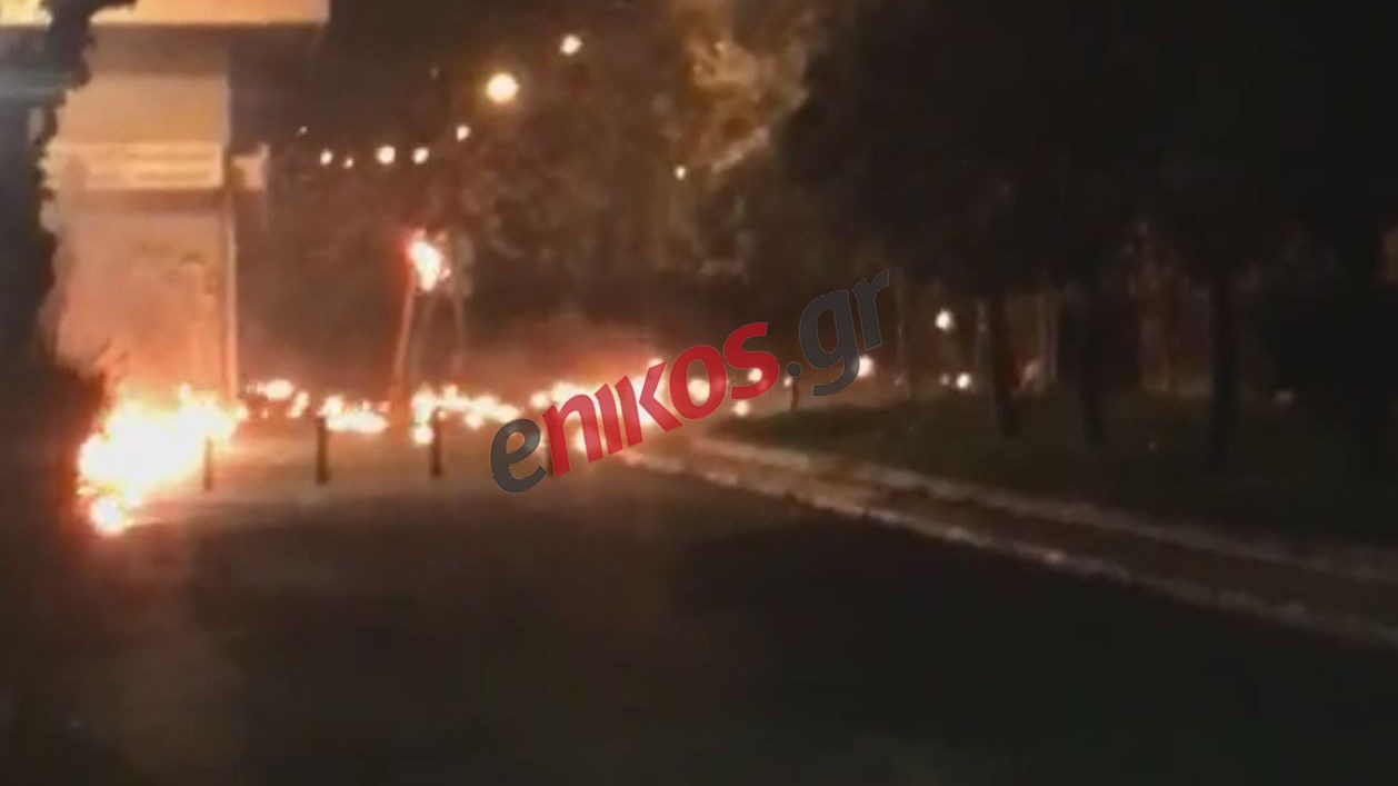 22 προσαγωγές για τα επεισόδια στα Εξάρχεια – ΤΩΡΑ