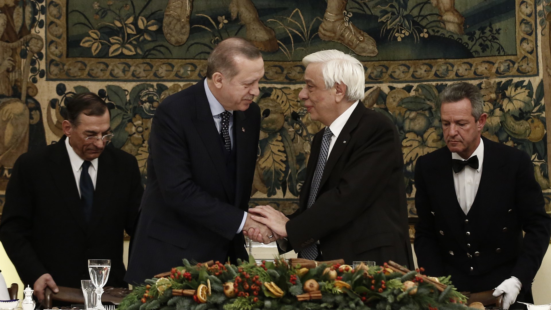 Το χρονικό της πρώτης μέρας της επίσκεψης του Ερντογάν στην Αθήνα – ΒΙΝΤΕΟ – ΦΩΤΟ