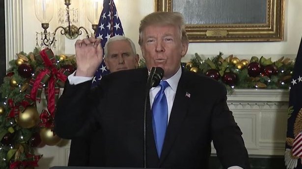 Γιατί κόμπιαζε ο Τραμπ στην ομιλία για την Ιερουσαλήμ; – ΒΙΝΤΕΟ