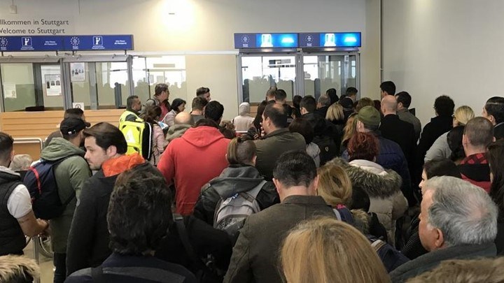 Συναγερμός από την Europol: Οι πρόσφυγες προσπαθούν να φύγουν από την Ελλάδα με πλαστά διαβατήρια