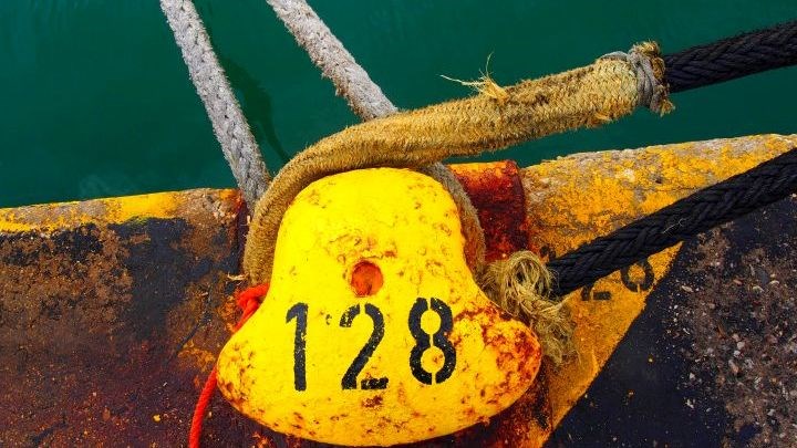 Πότε θα παραμείνουν δεμένα τα πλοία στα λιμάνια