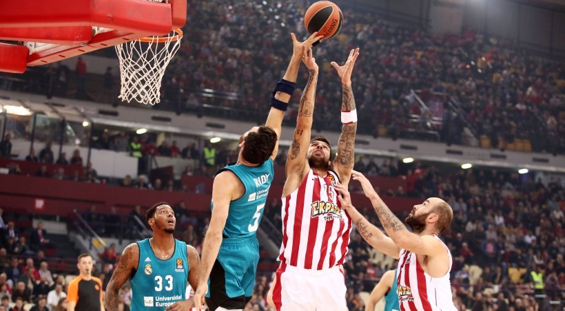 Ολυμπιακός – ΤΣΣΚΑ Μόσχας 64-68 (30′)