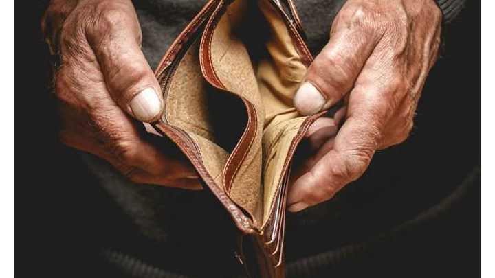 Στα «τάρταρα» οι επικουρικές συντάξεις