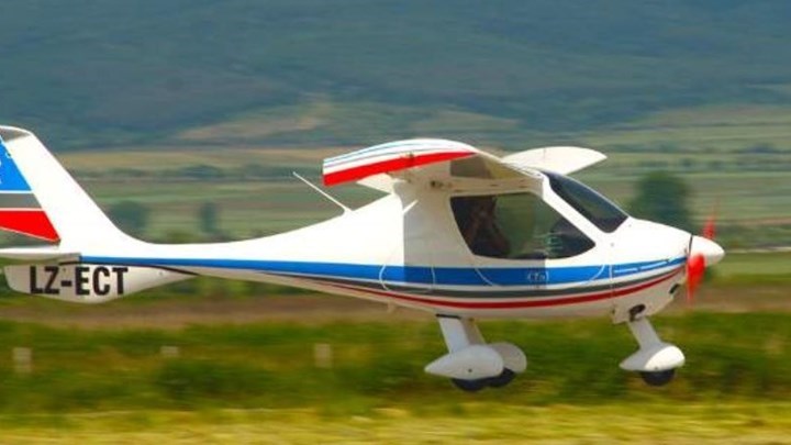 Συναγερμός στη νότια Αγγλία για το μικρό αεροσκάφος που κατέπεσε – Αγωνία για την τύχη του πιλότου