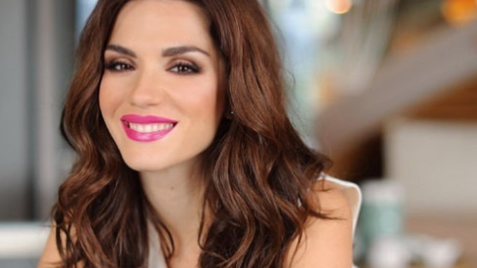 Το νέο look της Βάσως Λασκαράκη – ΦΩΤΟ