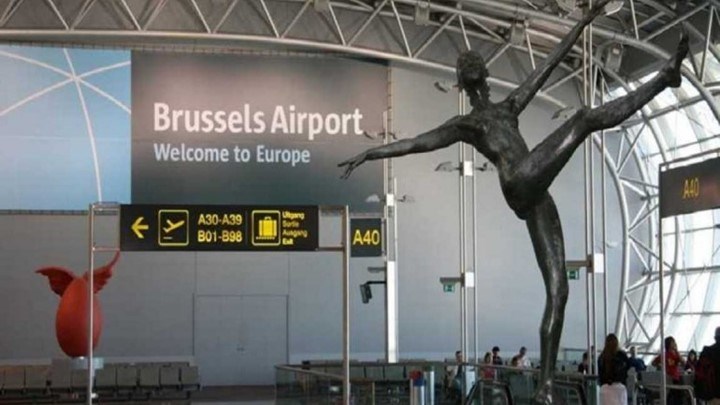 “Καμπανάκια” από τους ξενοδόχους για την… καραντίνα των Ελλήνων σε ευρωπαϊκά αεροδρόμια