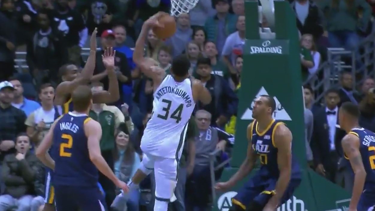 “Πάτησε” τους Τζαζ ο Αντετοκούνμπο