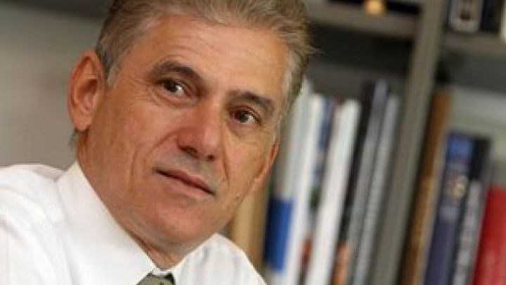 Καρβούνης: H κυβέρνηση Τσίπρα προσπάθησε να βγάλει τα κάστανα από τη φωτιά και φαίνεται ότι θα τα βγάλει