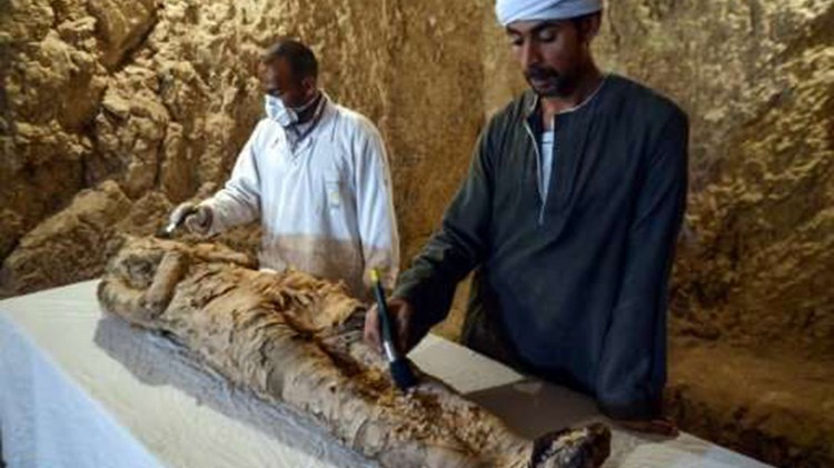 Αρχαιολόγοι ανακάλυψαν μούμια 3.500 ετών – ΦΩΤΟ