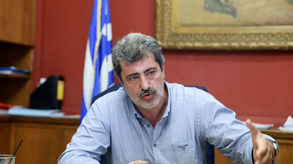 Δείτε πώς ο Πολάκης τρολάρει τον Μητσοτάκη